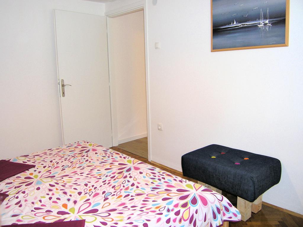 Apartments Ines Krk Town Bagian luar foto