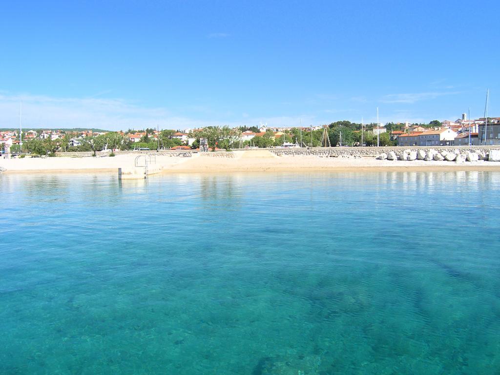 Apartments Ines Krk Town Bagian luar foto
