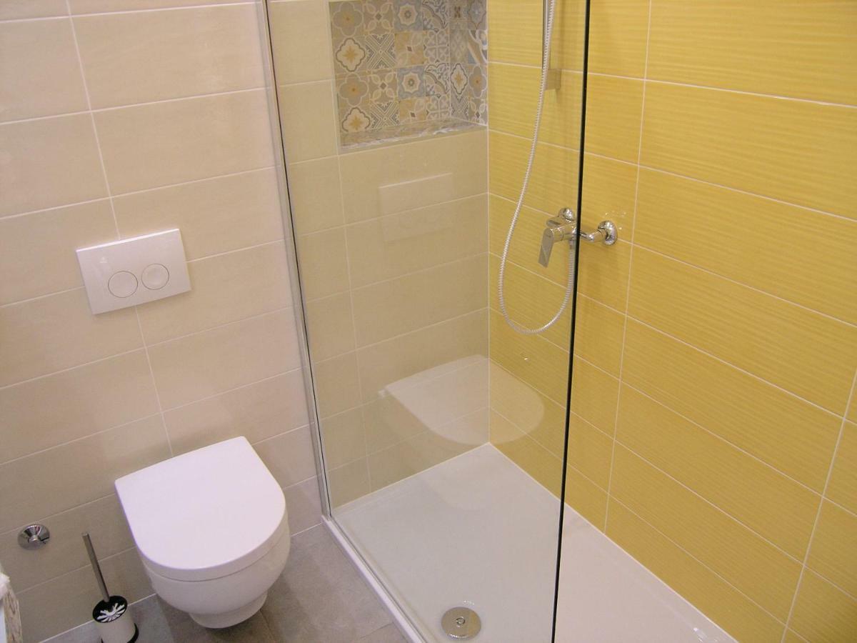 Apartments Ines Krk Town Bagian luar foto